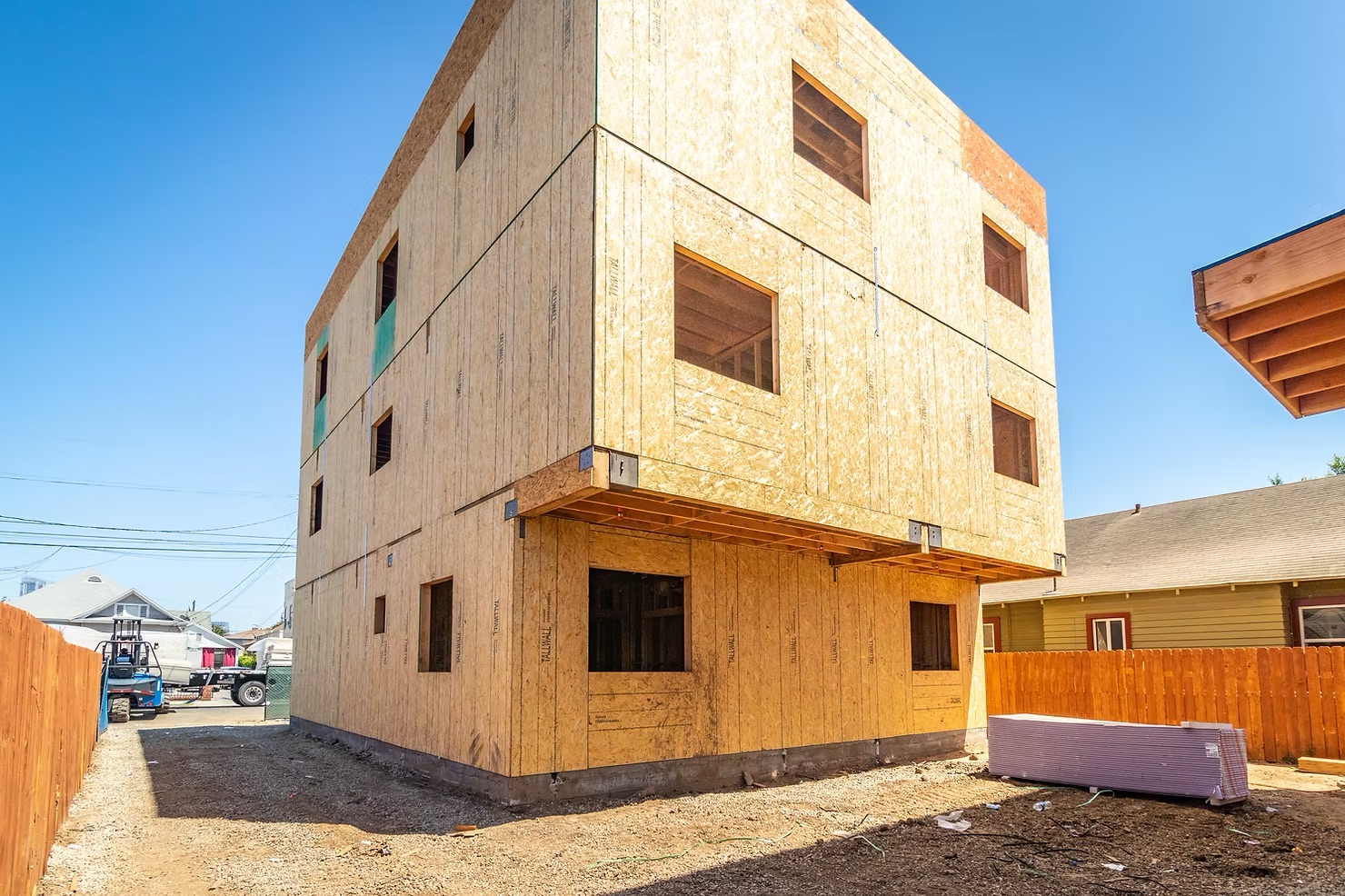 What to Know About Financing a New Build 